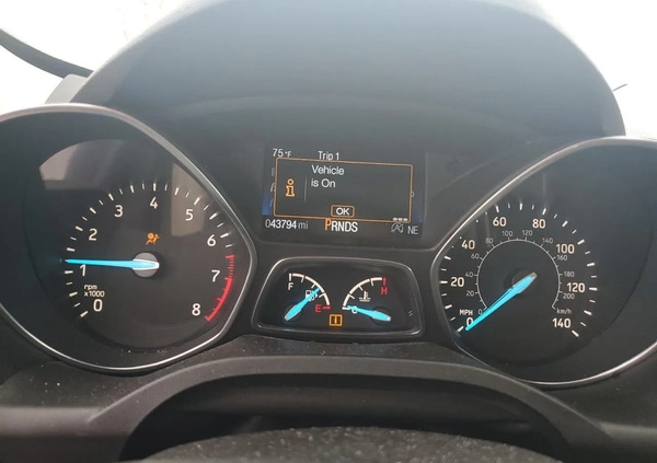 Ford Escape cena 35000 przebieg: 70420, rok produkcji 2019 z Szczawno-Zdrój małe 46